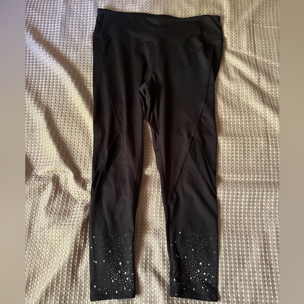 🍉 Maurices Black Cropped Leggings with Silver Star Accents 1X EUC